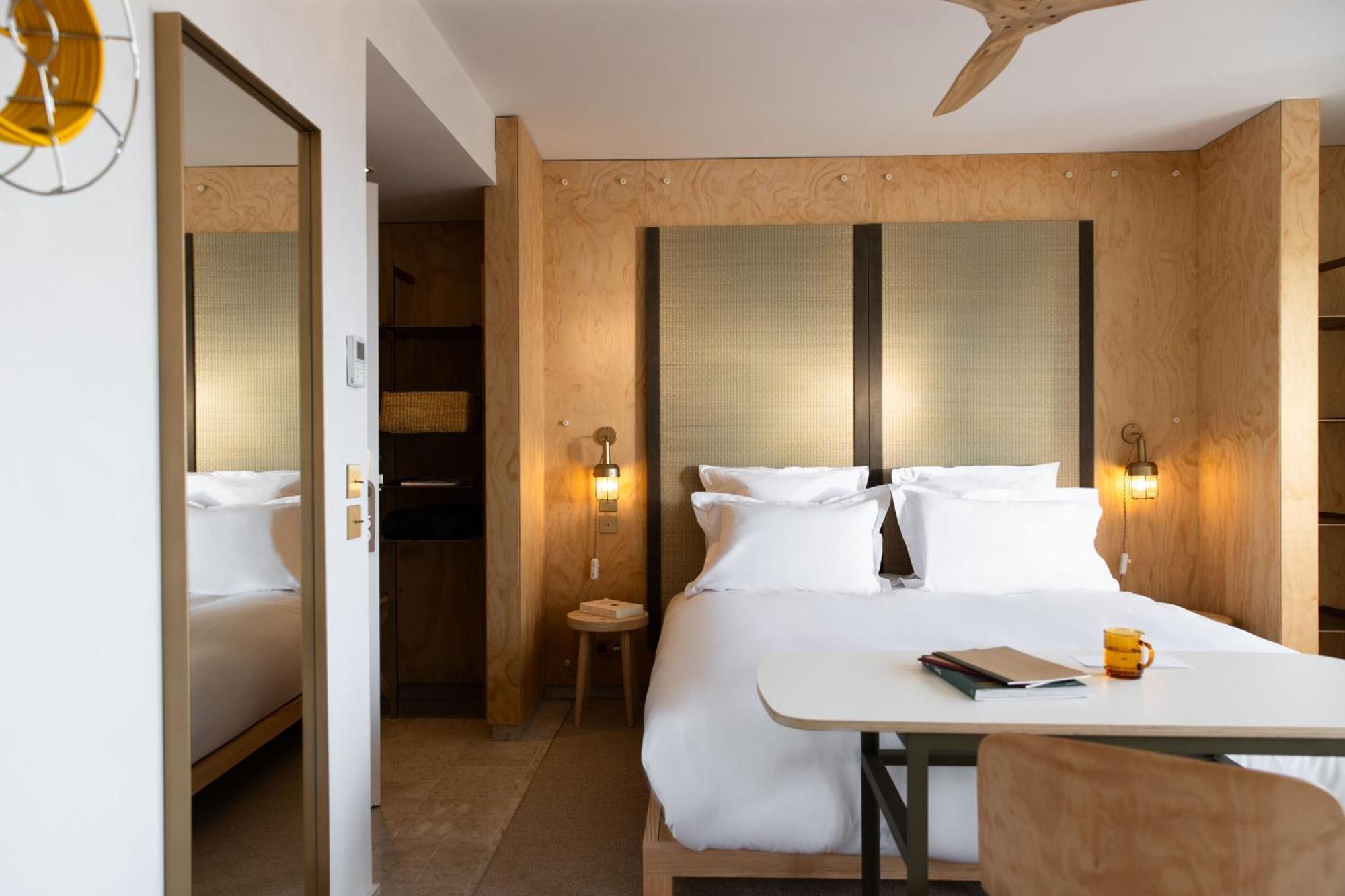 Mob 4* Cannes
